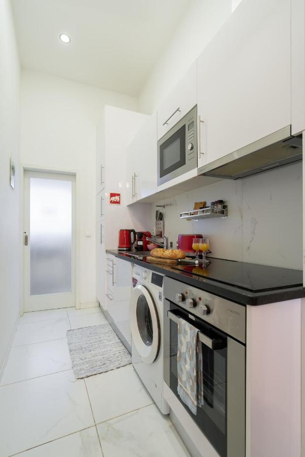 Central Cozy Star 1 Balcony Ac Near Merto 波尔图 外观 照片