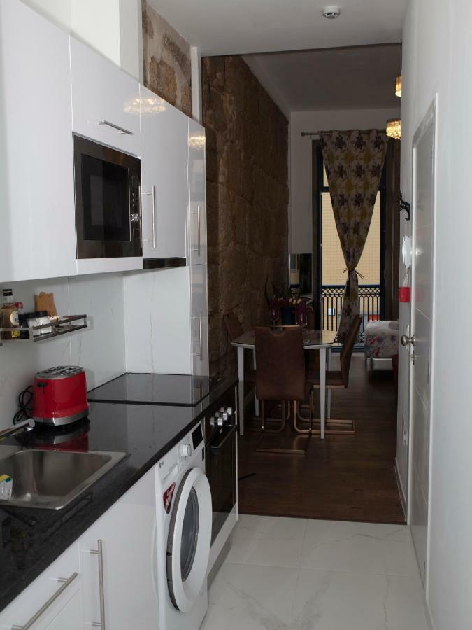 Central Cozy Star 1 Balcony Ac Near Merto 波尔图 外观 照片